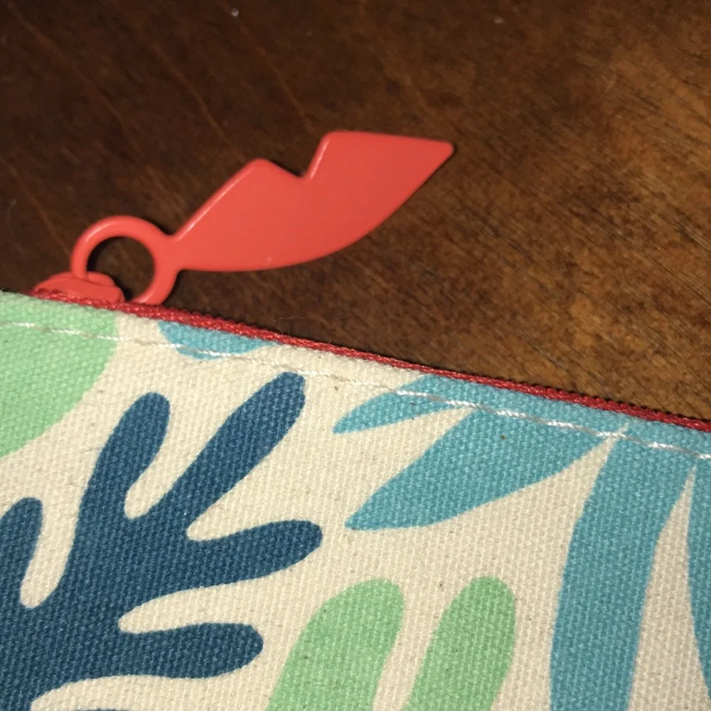IPSY Cloth Lips and Plant Print Zippered Makeup Cosmetic Bag